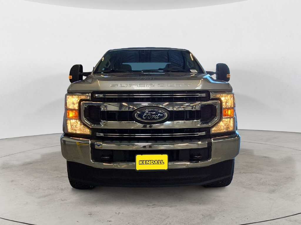 Used 2022 Ford F250 XL w/ STX Appearance Package AWD/4WD image 3