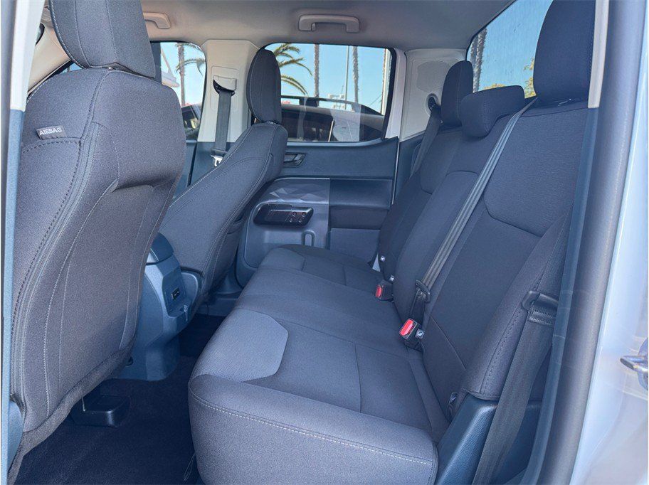 Used 2025 Ford Maverick XL FWD image 20