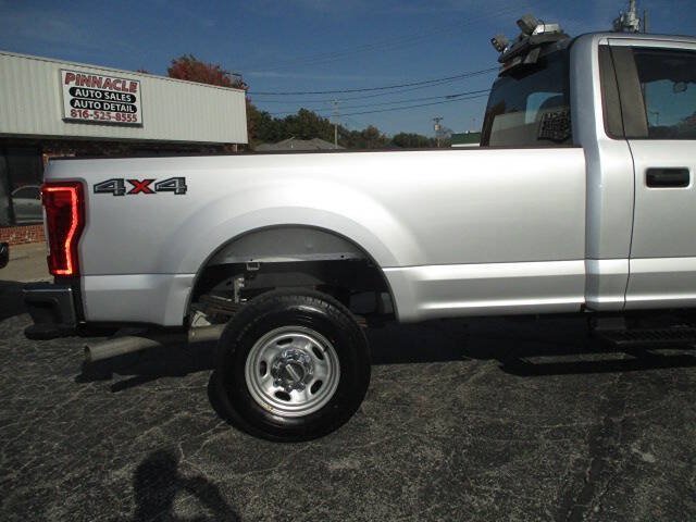 Used 2017 Ford F250 XL w/ Power Equipment Group AWD/4WD image 13