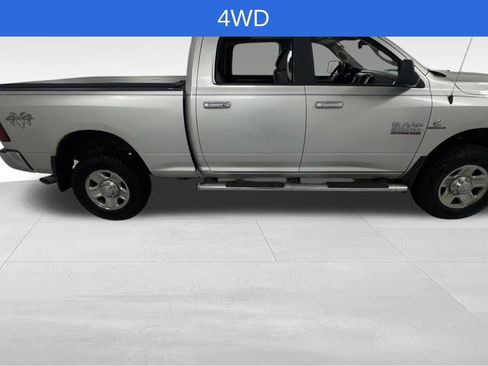 Used 2014 RAM 2500 SLT AWD/4WD image 2