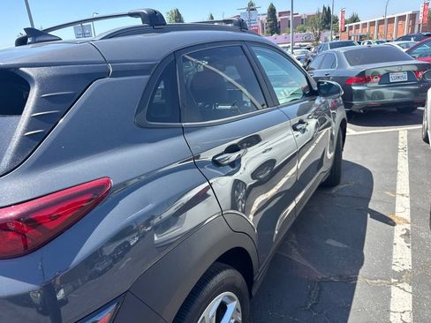 Used 2023 Hyundai Kona SEL FWD image 5
