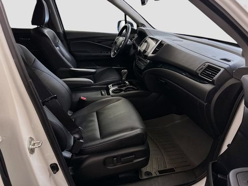 Used 2019 Honda Ridgeline RTL-E image 33