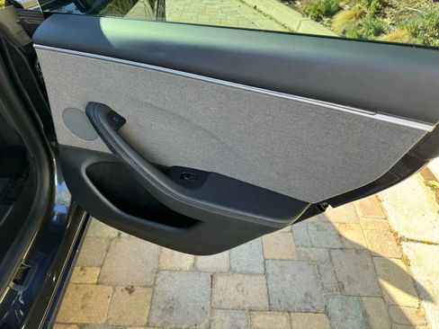 Used 2025 Tesla Model 3 Long Range RWD image 28