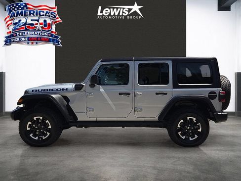 Used 2024 Jeep Wrangler Unlimited Rubicon 4xe AWD/4WD image 2