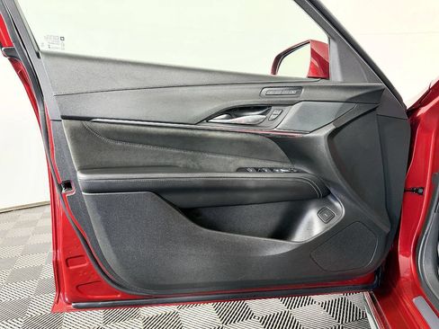 Used 2025 Cadillac CT4 V Blackwing w/ Driver Assist Package RWD image 26