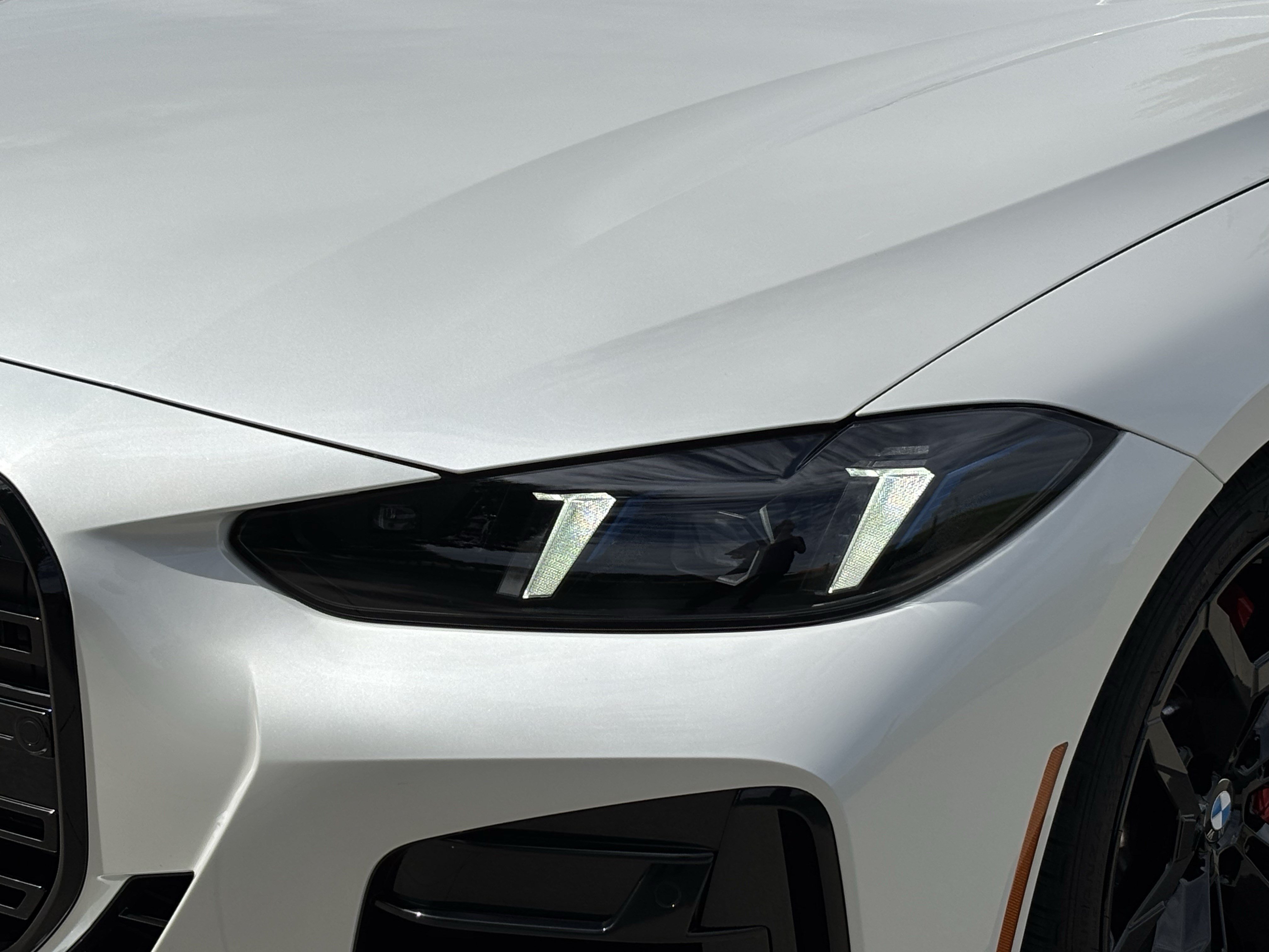 Certified 2025 BMW M440i Convertible w/ Premium Package RWD image 6