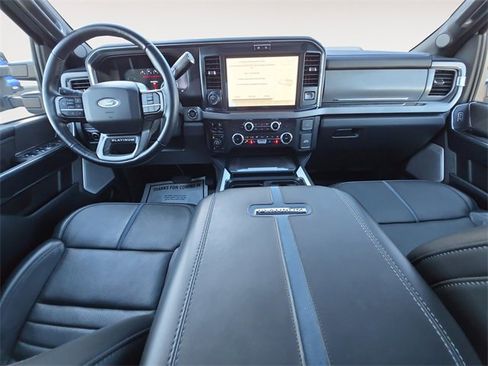 Certified 2025 Ford F350 Platinum w/ Tremor Off-Road Package image 9