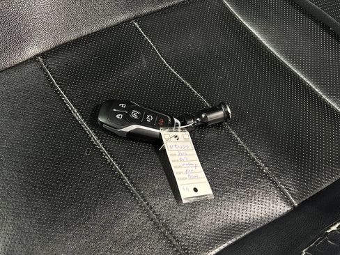 Used 2016 Ford Mustang GT Premium w/ Equipment Group 401A RWD image 38