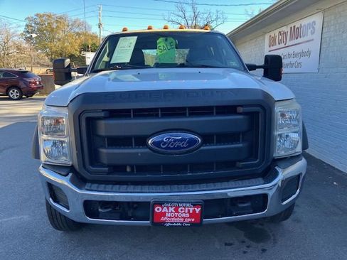 Used 2016 Ford F550 4x4 Crew Cab Super Duty image 3
