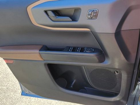 Used 2024 Ford Bronco Sport Outer Banks w/ Tech Package image 30