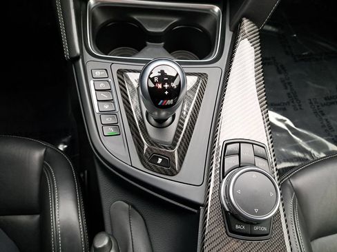 Used 2015 BMW M4 Coupe image 26