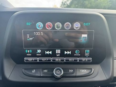 Used 2017 Chevrolet Camaro LT RWD image 13