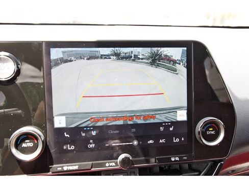 Used 2025 Lexus NX 250 FWD w/ Towing Package (2000 Lbs) image 14