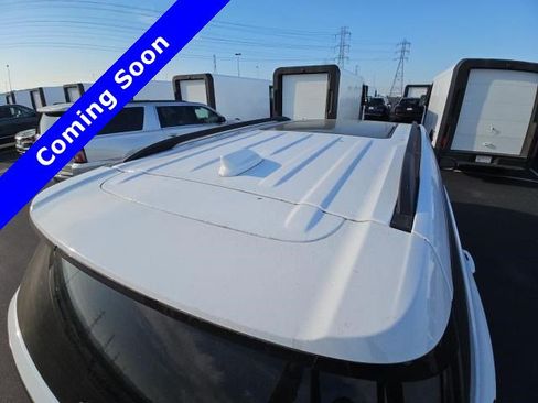 Used 2024 Chevrolet Traverse LT w/ LPO, Floor Liner Package image 6