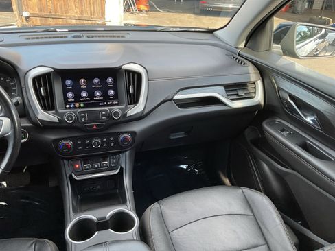 Used 2020 GMC Terrain SLT image 17