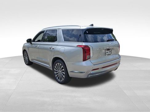 Used 2024 Hyundai Palisade Calligraphy AWD/4WD image 4