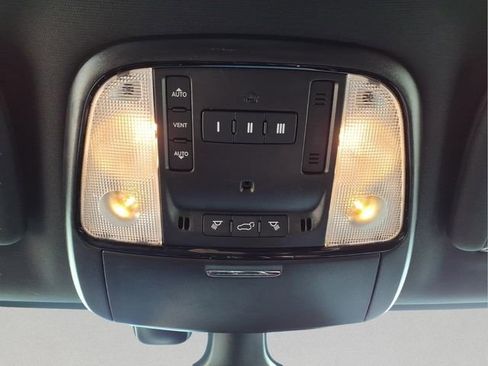 Used 2024 Dodge Durango GT image 21