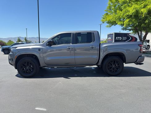 Used 2026 Nissan Frontier SV w/ All-Weather Content Package AWD/4WD image 4
