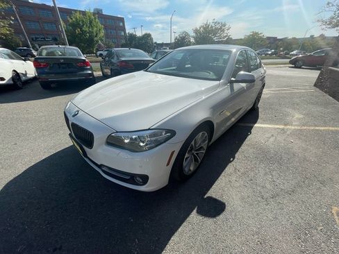 Used 2016 BMW 528i xDrive Sedan image 8