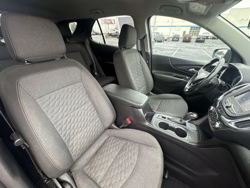 Used 2021 Chevrolet Equinox LT image 25