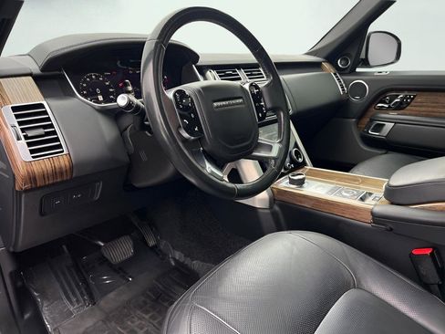 Used 2019 Land Rover Range Rover Long Wheelbase Supercharged image 44