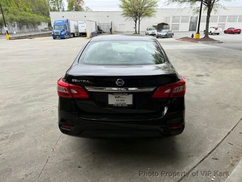 Used 2019 Nissan Sentra S image 6