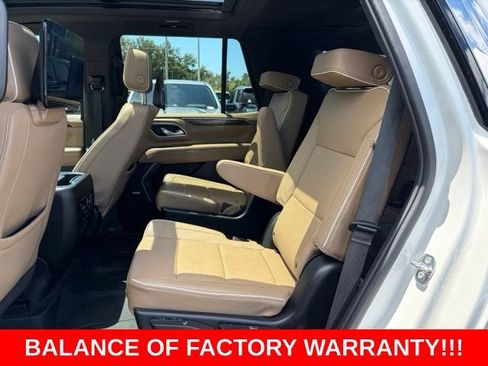 Used 2023 Chevrolet Tahoe Premier w/ Advanced Technology Package AWD/4WD image 15