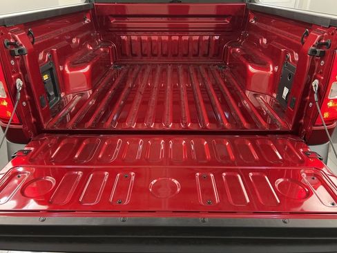 New 2025 Ford Maverick XLT w/ XLT Luxury Package image 30