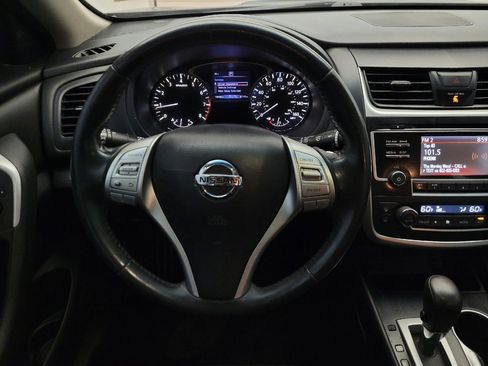 Used 2017 Nissan Altima 2.5 SV FWD image 22