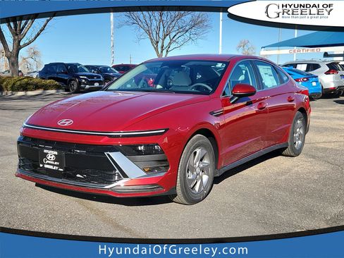 New 2026 Hyundai Sonata SE FWD image 1