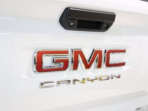 Used 2023 GMC Canyon AT4X image 22