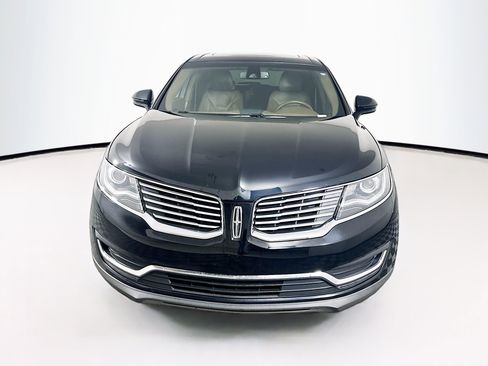 Used 2016 Lincoln MKX Reserve w/ Driver Assistance Package image 2