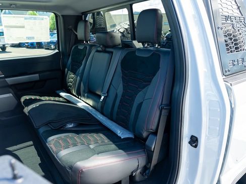 New 2026 Ford F250 Lariat w/ Black Appearance Package AWD/4WD image 31