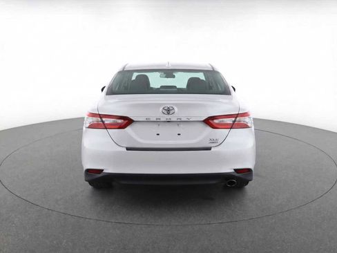 Used 2024 Toyota Camry XLE w/ Navigation Package image 8