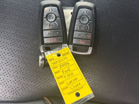 Used 2025 Ford F150 Lariat AWD/4WD image 34