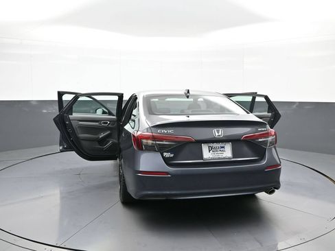 Certified 2025 Honda Civic Sport image 46