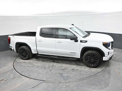 New 2026 GMC Sierra 1500 Elevation AWD/4WD image 32