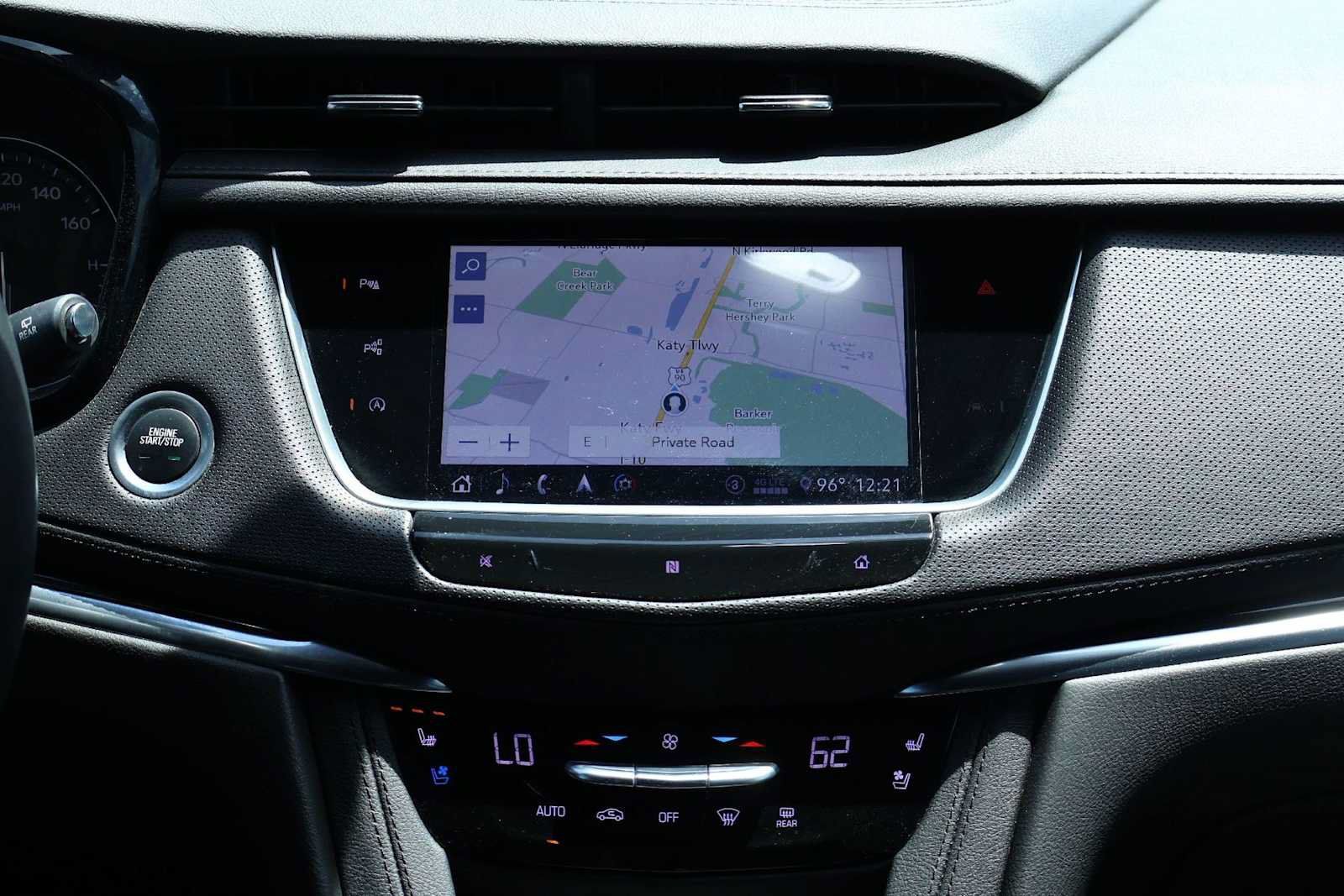 Used 2020 Cadillac XT5 Premium Luxury FWD image 16