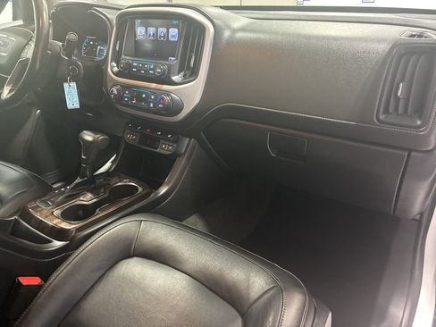 Used 2018 GMC Canyon SLT w/ Driver Alert Package image 45