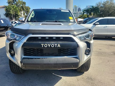 Used 2021 Toyota 4Runner TRD Off-Road Premium image 4
