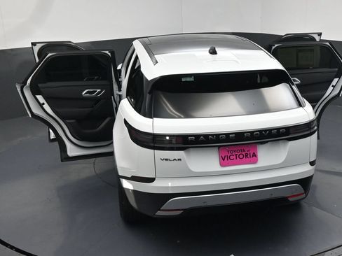 Used 2026 Land Rover Range Rover Velar S AWD/4WD image 23