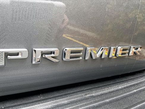 Used 2024 Chevrolet Tahoe Premier image 34