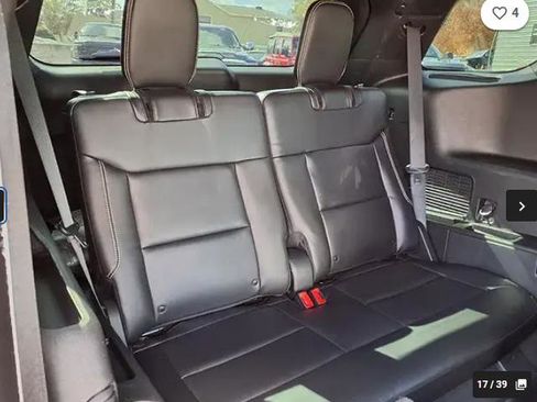 Used 2020 Ford Explorer ST w/ ST High-Performance Pack image 18