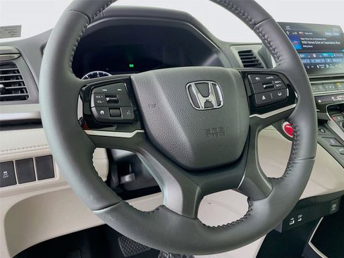 New 2026 Honda Odyssey EX-L image 11