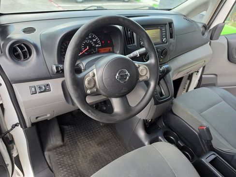 Used 2017 Nissan NV200 SV w/ Technology Package FWD image 34