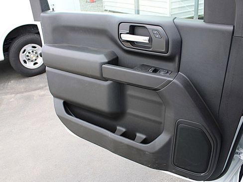 Used 2024 Chevrolet Silverado 3500 W/T w/ Snow Plow Prep Package AWD/4WD image 15