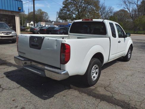 Used 2013 Nissan Frontier S image 3