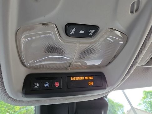 Certified 2021 Chevrolet TrailBlazer LT w/ Convenience Package AWD/4WD image 20