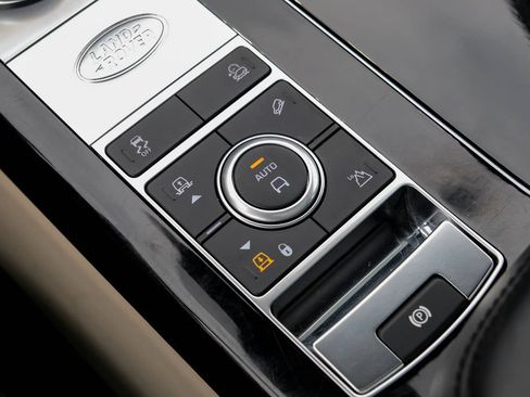 Used 2022 Land Rover Range Rover Westminster Edition AWD/4WD image 22