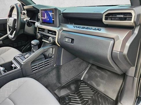 Used 2025 Toyota Tacoma SR5 RWD image 19